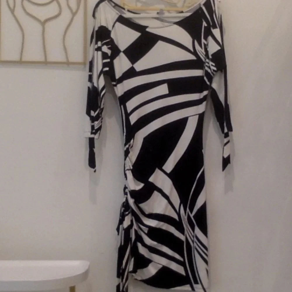 Cache Marble Print & Striped Cold Shoulder Dress … - image 3